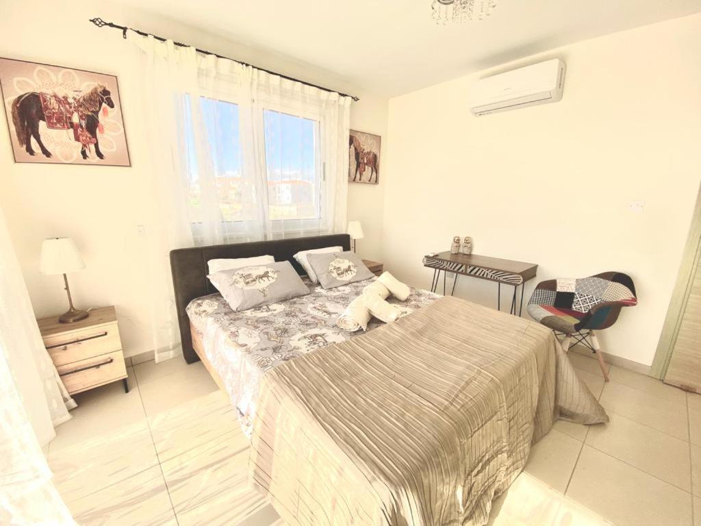Nissi 3 View Holiday 2 Bedroom Apartment Agia Napa Exterior foto